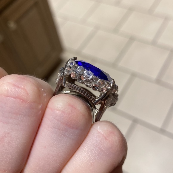 Crystal Necklace with Crystal Domed Ring with BONUS blue Ring - Picture 8 of 16